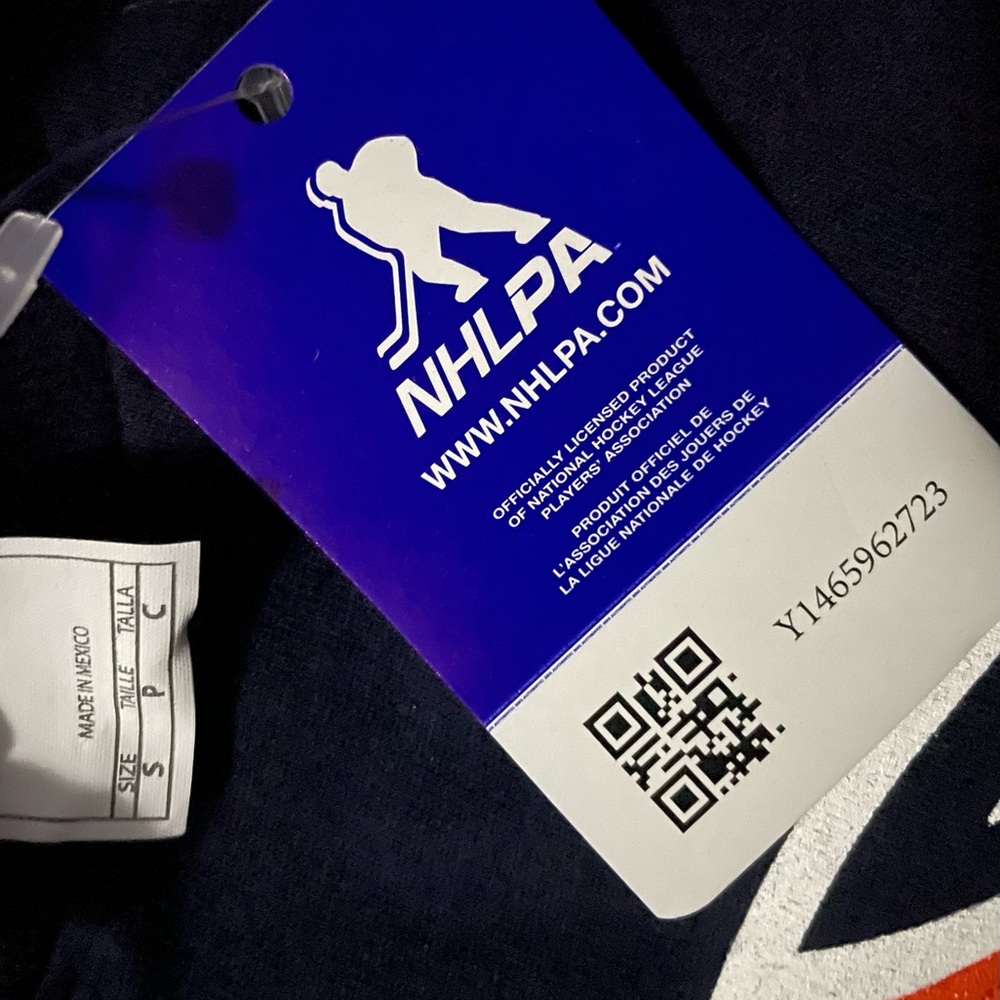 T-shirt McDavid Edmonton Oilers Connor McDavid #97 NHL Hockey Mens Medium NHLPA - Picture 5 of 6